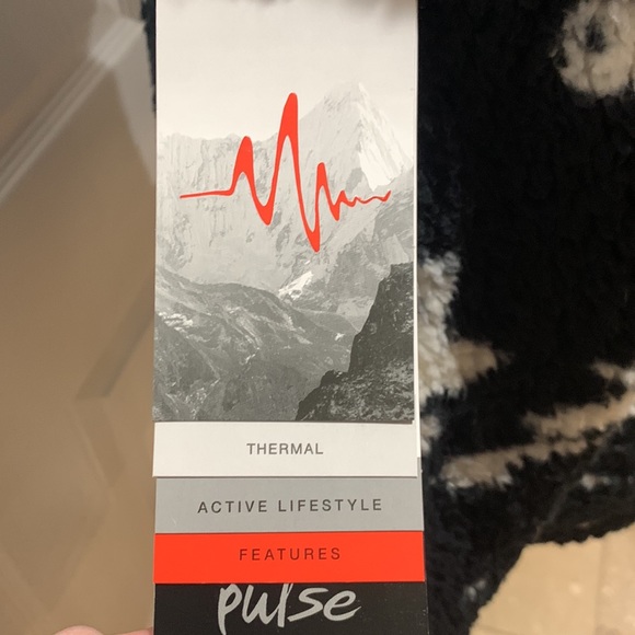 Hoodie - Picture 5 of 8